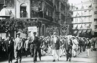 La Joyeuse Harmonie de Sidi-bel-Abbès lors du concours des fanfares à Oran en 1933, document Gandini