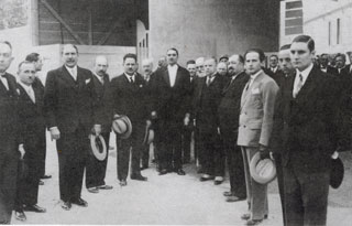 Sidi-bel-Abbès, inauguration de la foire du vin d'Algérie